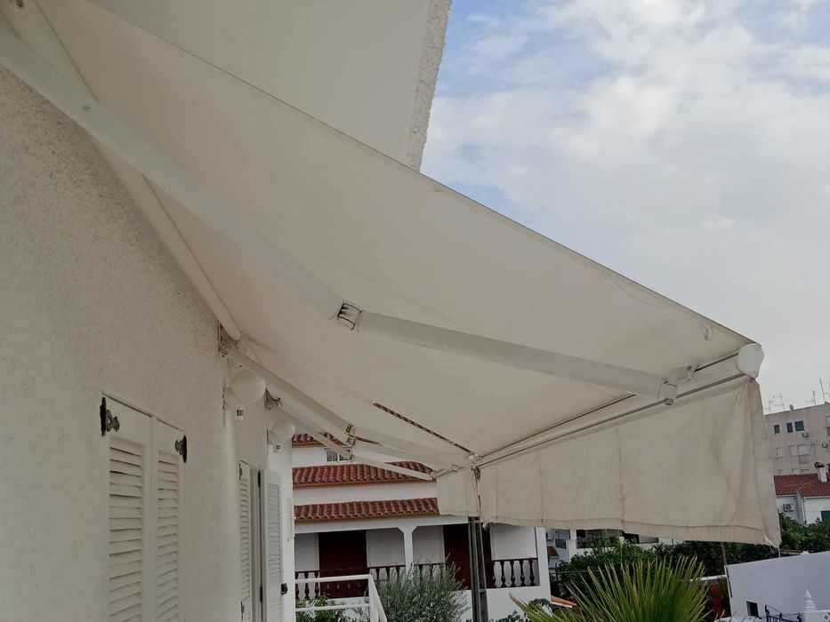 Toldos exterior - Extensíveis manuais...em bom estado de uso