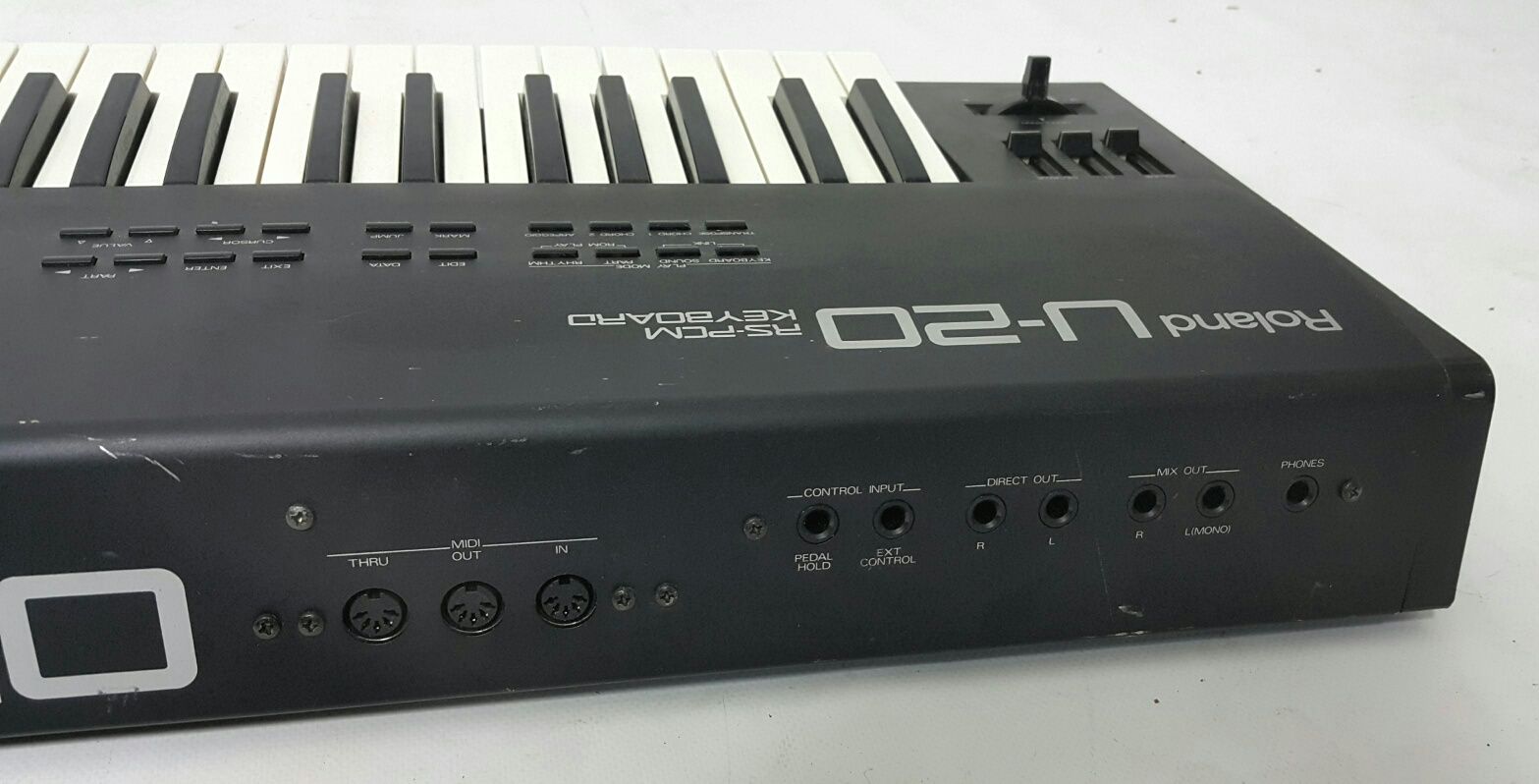 Syntezator Roland