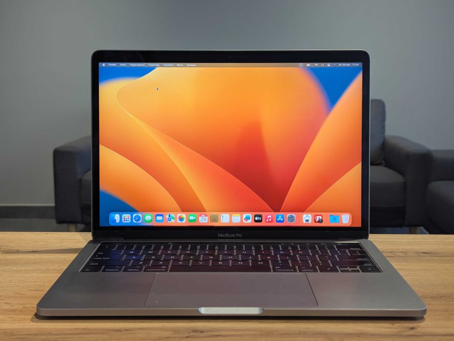 Macbook pro 13 2017 i5 3.1ghz 16/512gb