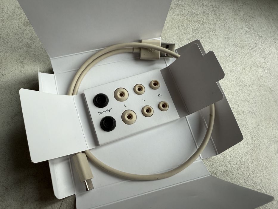 Продам навушники (ЯК НОВІ) Bang & Olufsen Beoplay Ex