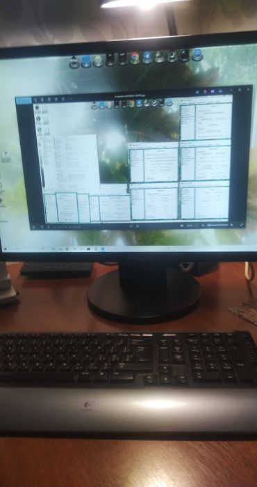 Монітор 24" Samsung 2443BW.