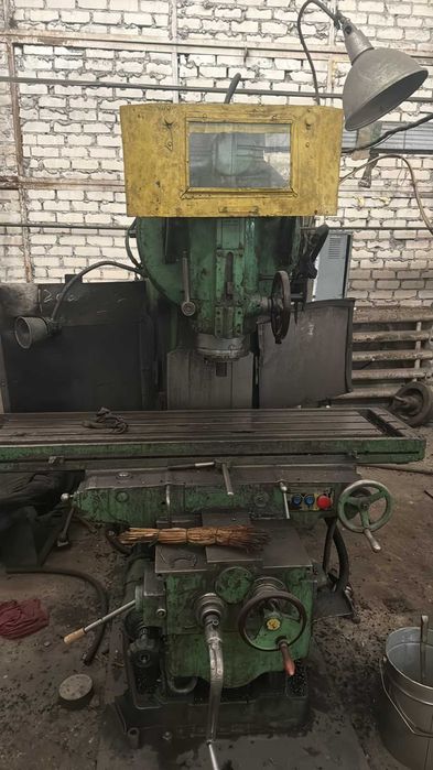 6Т12Ф20, 6М13П, 6Р13, ВМ127 - станок вертикально фрезерний