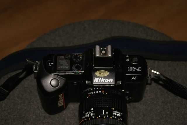 Aparat Nikon F-401 obiektyw AF Nikkor