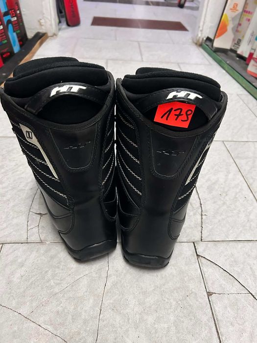 Buty snowboardowe - rozmiar 40/ Sklep-Serwis- Wypożyczalnia