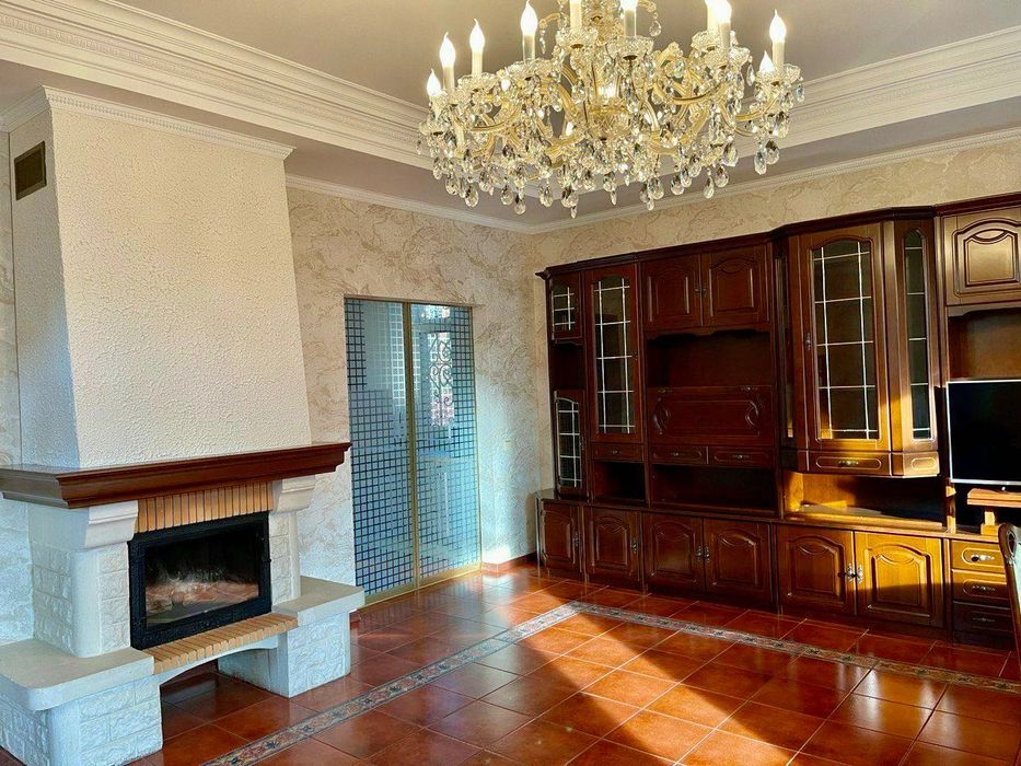 Козин. КГ Сосновый Бор. 520 м2. Новый ремонт! 20 соток в лесной части!