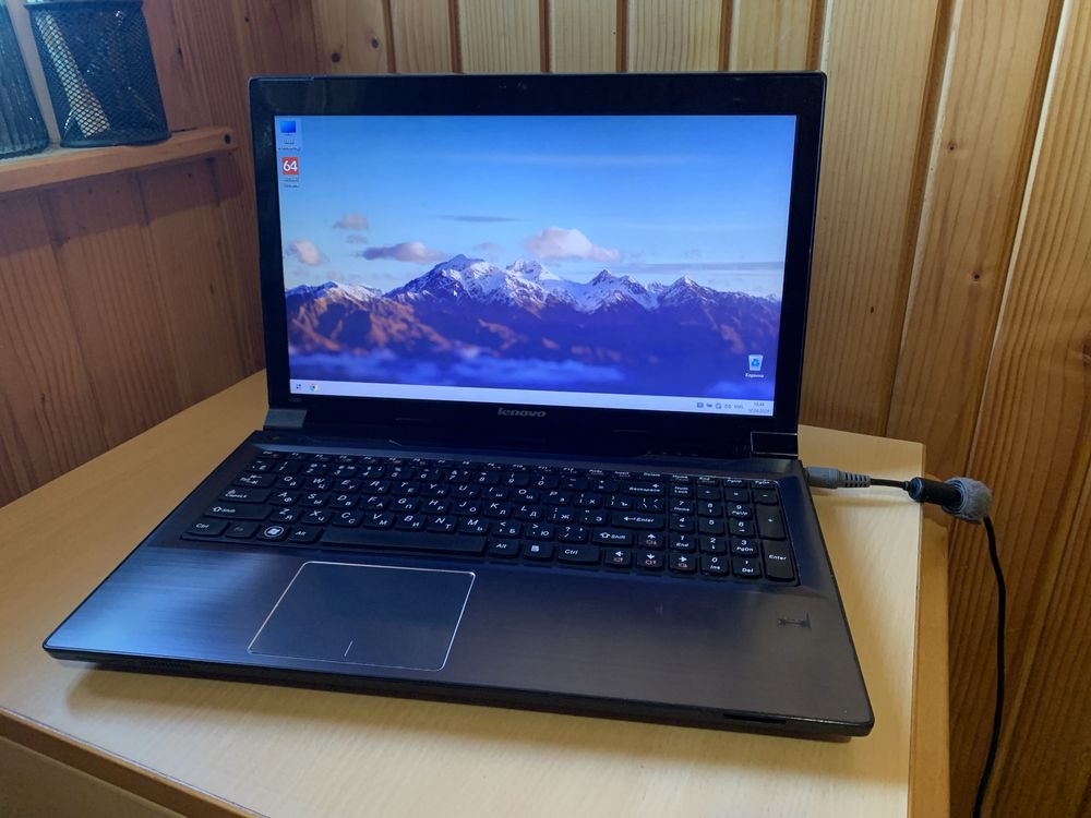 Ноутбук Lenovo v580