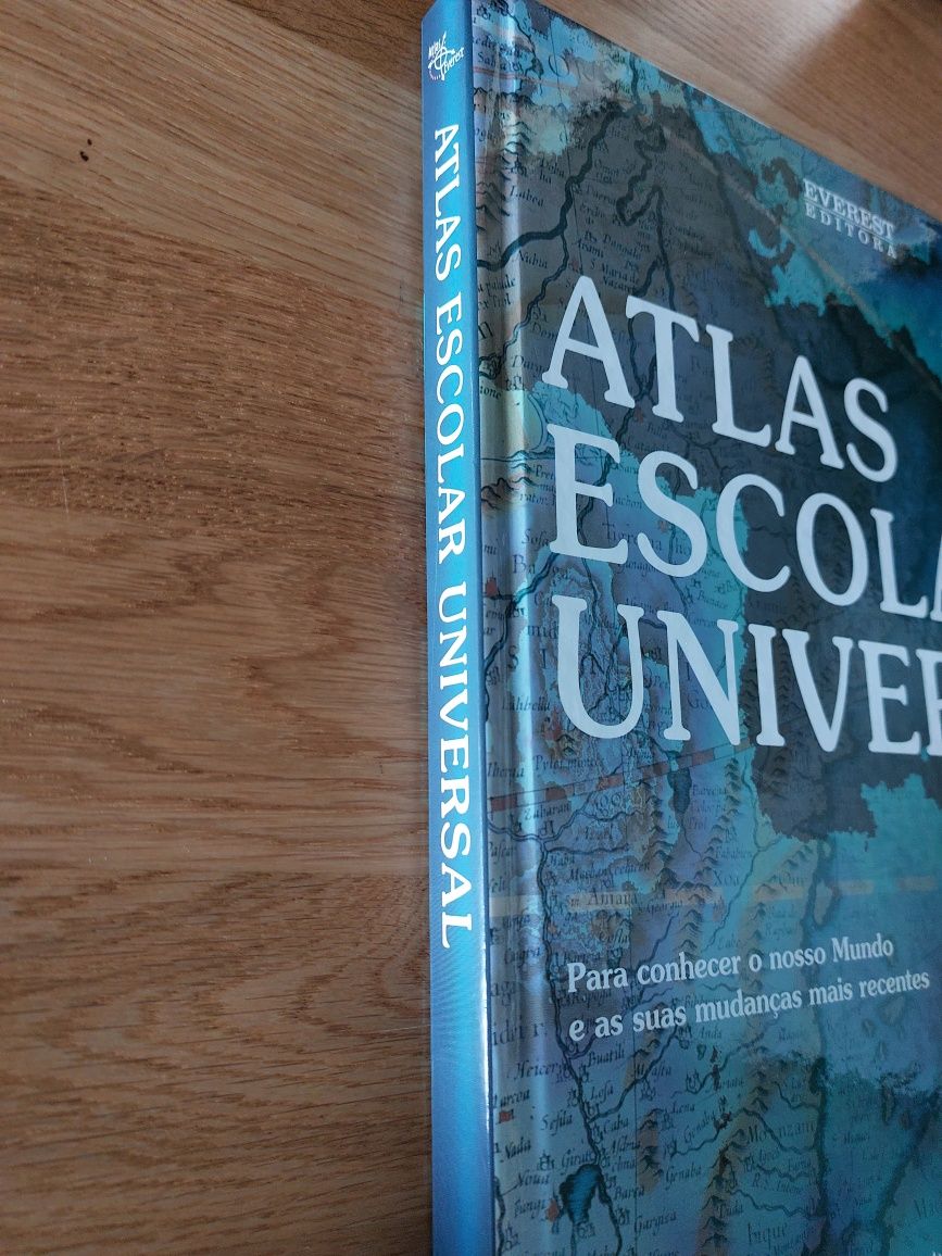 Livro Atlas Escolar Universal