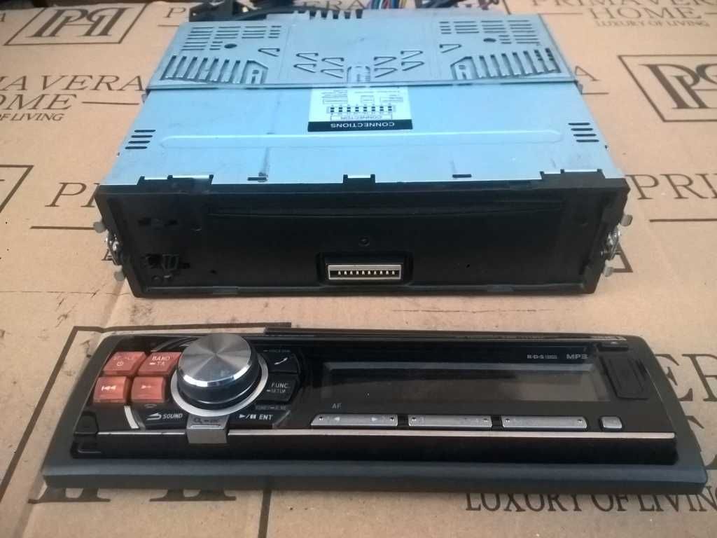 RadioCDText iPod USB ALPINE CDE-111RM 50W MP3 Bass Subw Bluetooth 2RCA