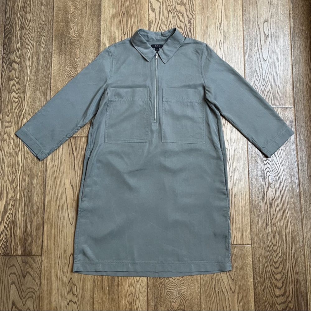 COS sukienka khaki XS