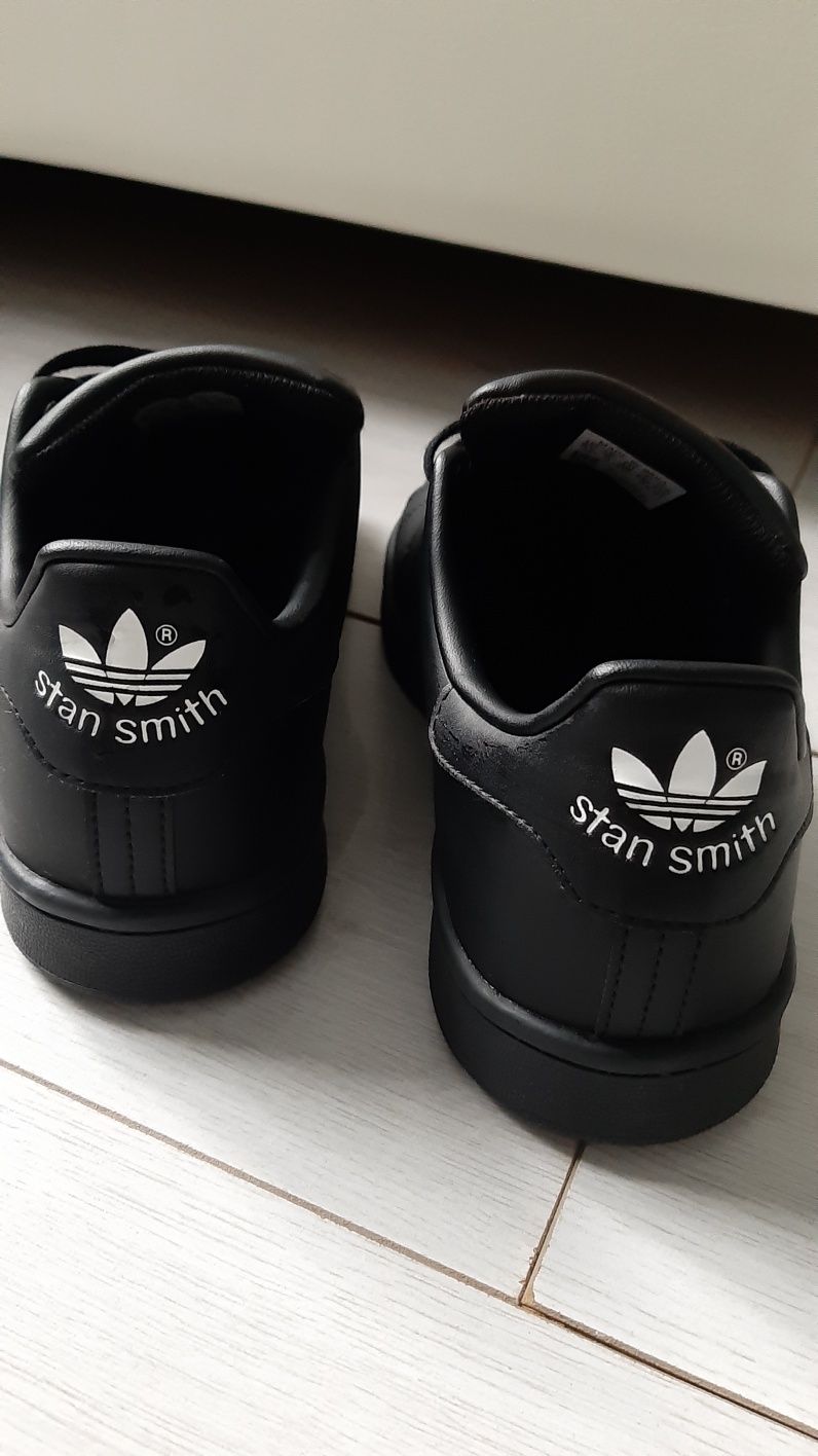 Кеди чорні Adidas