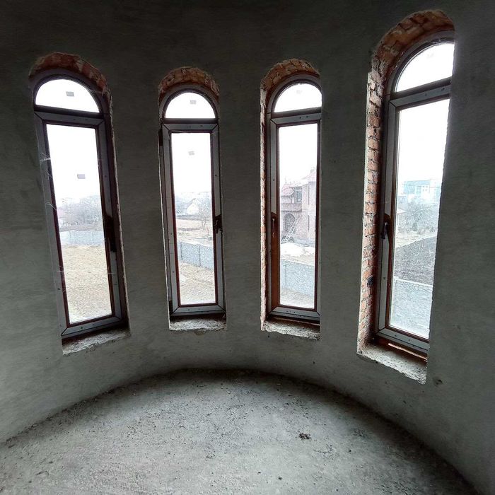 Продається 2-поверховий новозбудований будинок. Чортків