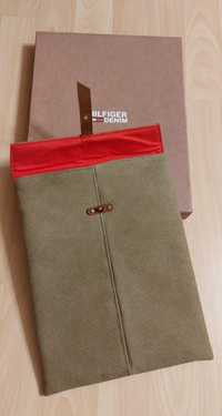 Etui na tablet, iPad TOMMY HILFIGER oryginalny