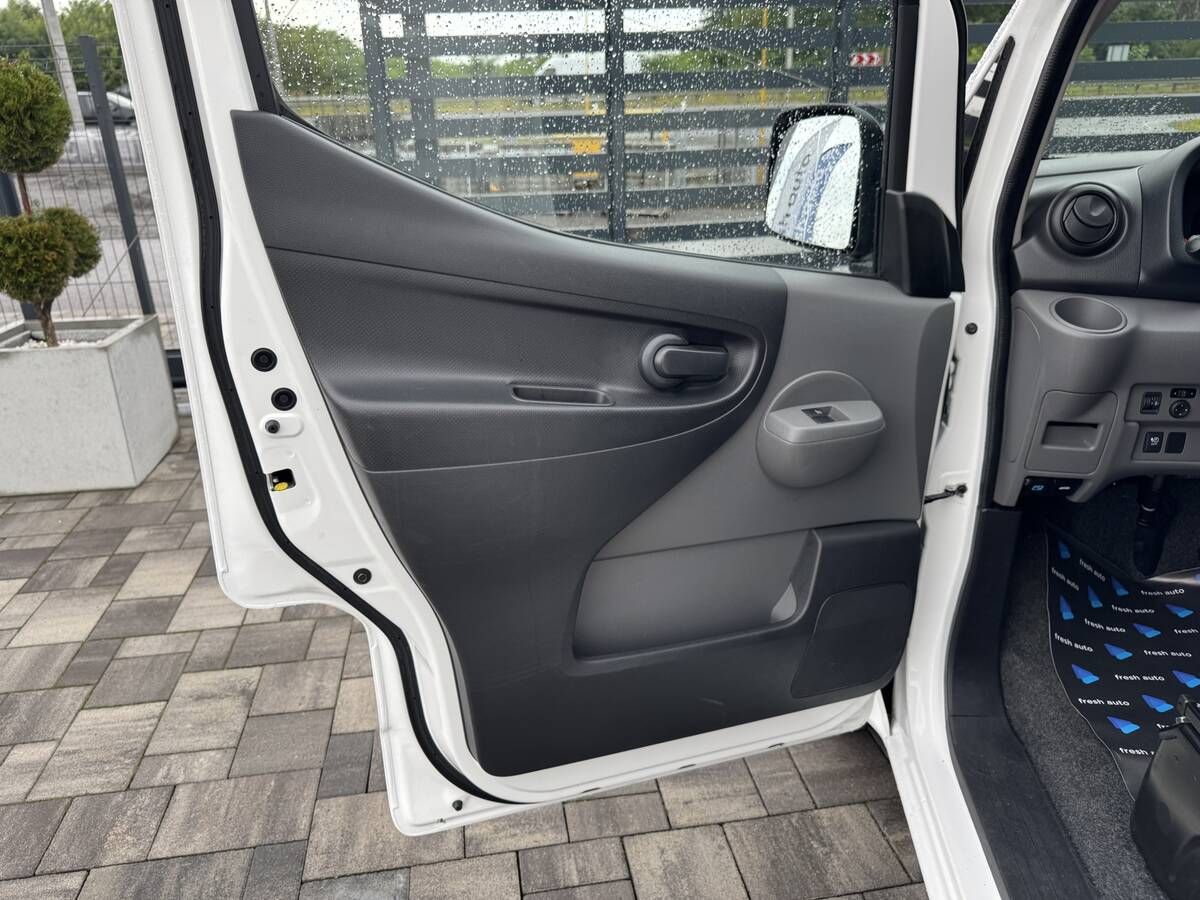 Nissan e-NV200 2019 freshauto