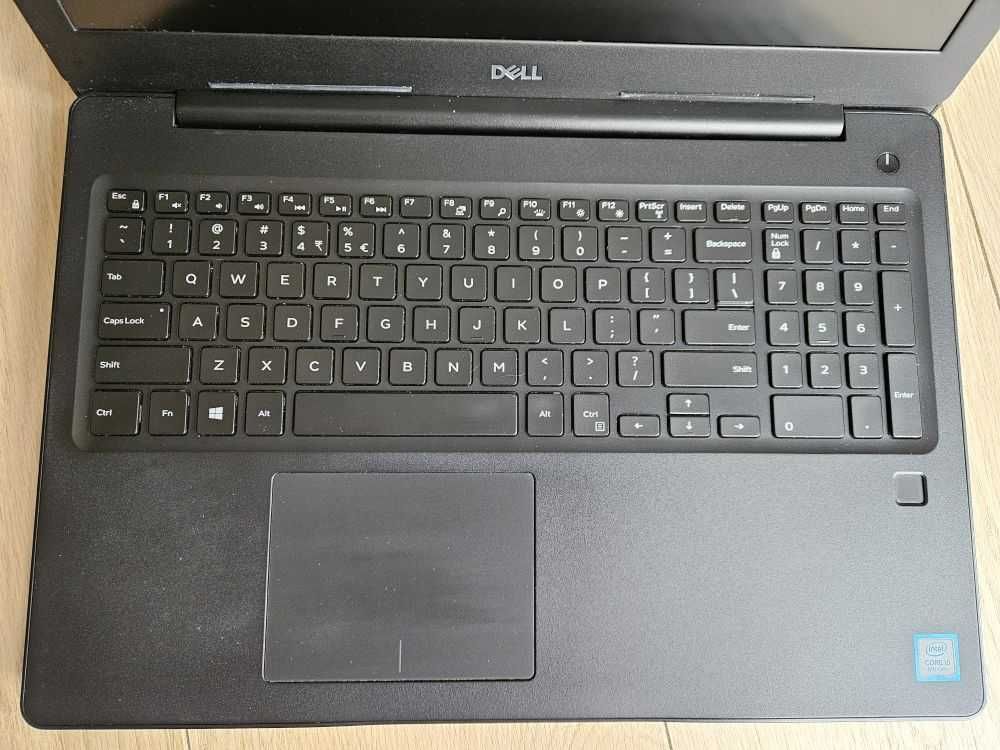 DELL Latitude 3590 w bdb stanie