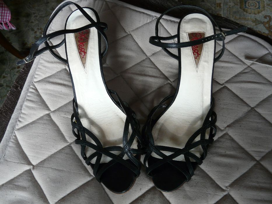 Nine West vintage lata 80-te USA eleganckie sandalki  czarne skorzane