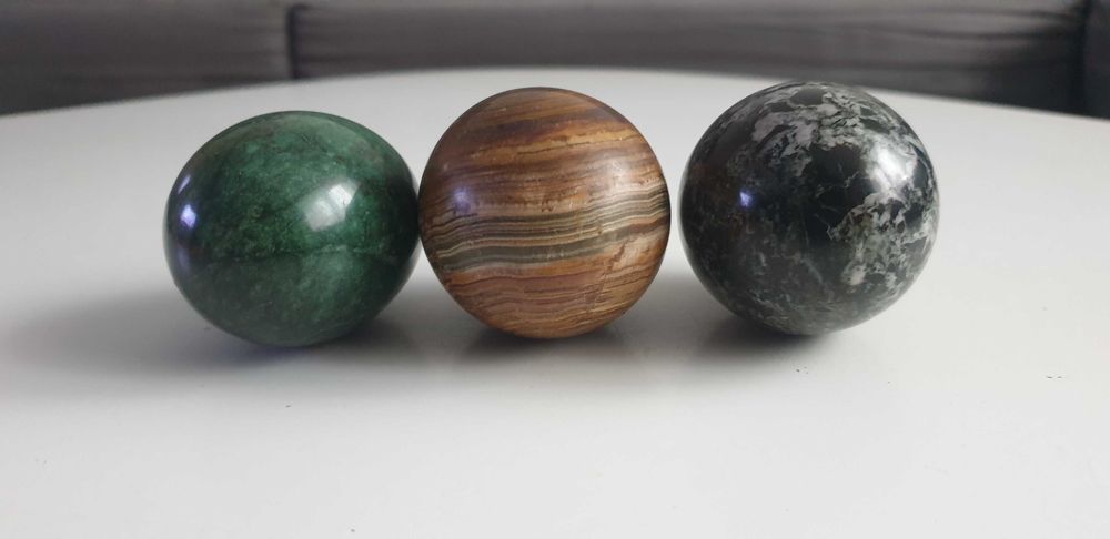 Starocie z Gdyni - Minerały - zestaw 3 jajka z kamienia