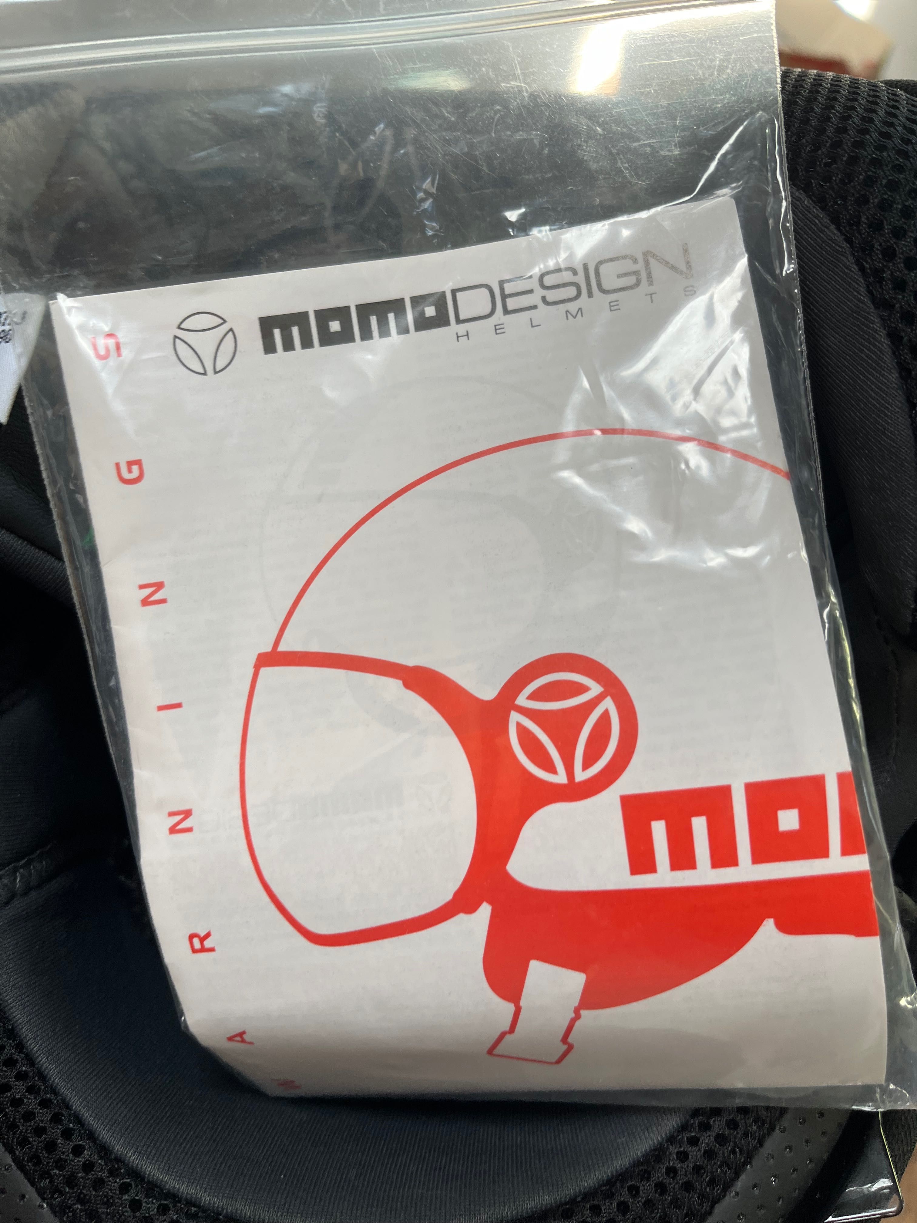 Capacete Momo Design para moto