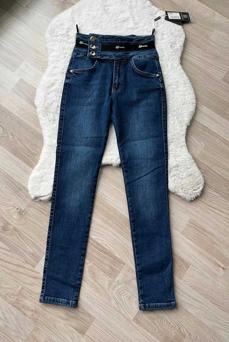 spodnie jeans esperanto