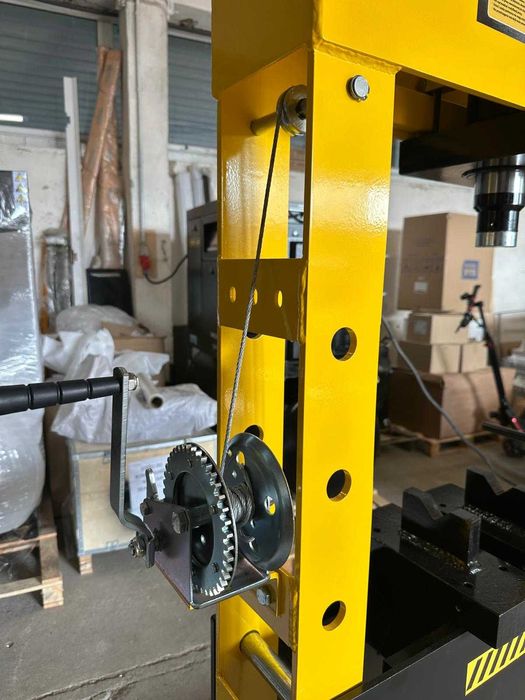 Spawana Prasa Warsztatowa Hydrauliczna 50ton powystawowa