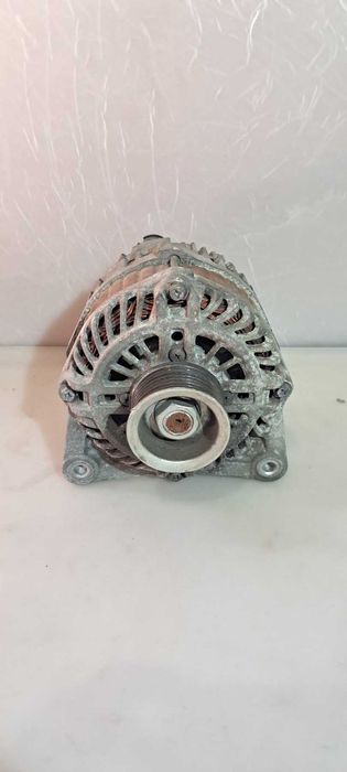 Nissan Versa Note 13-19 1.6 Генератор / Нисан Верса Нот