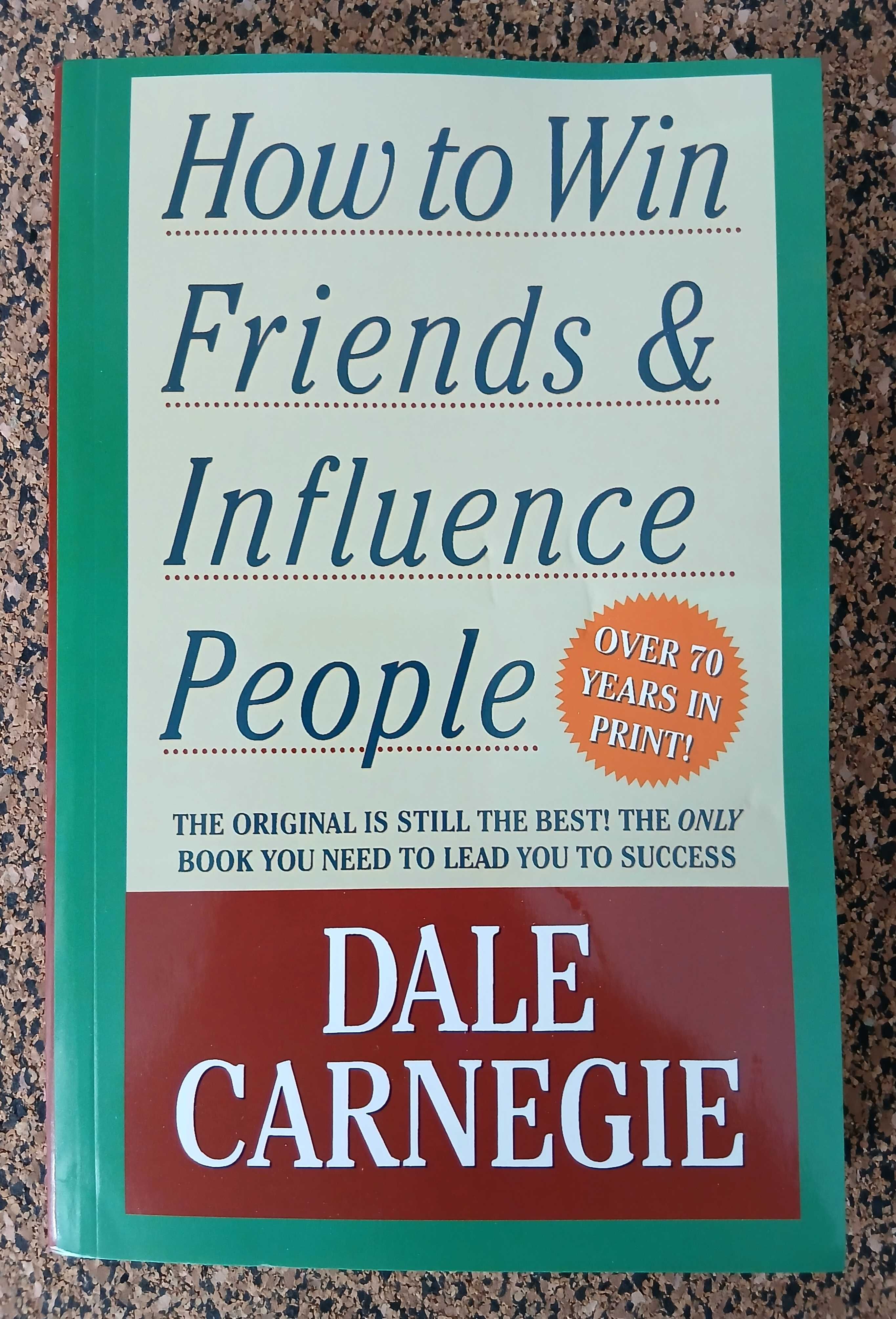 How to Win Friends and Influence People (Dale Carnegie)