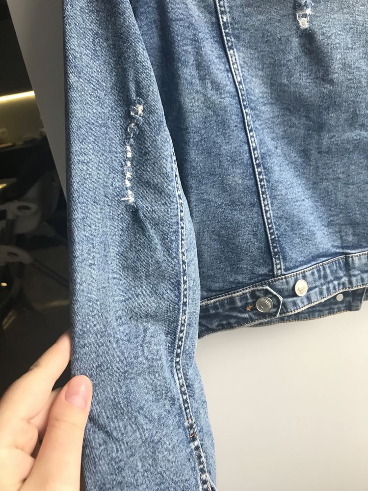 Kurtka jeansowa Stradivarius XS