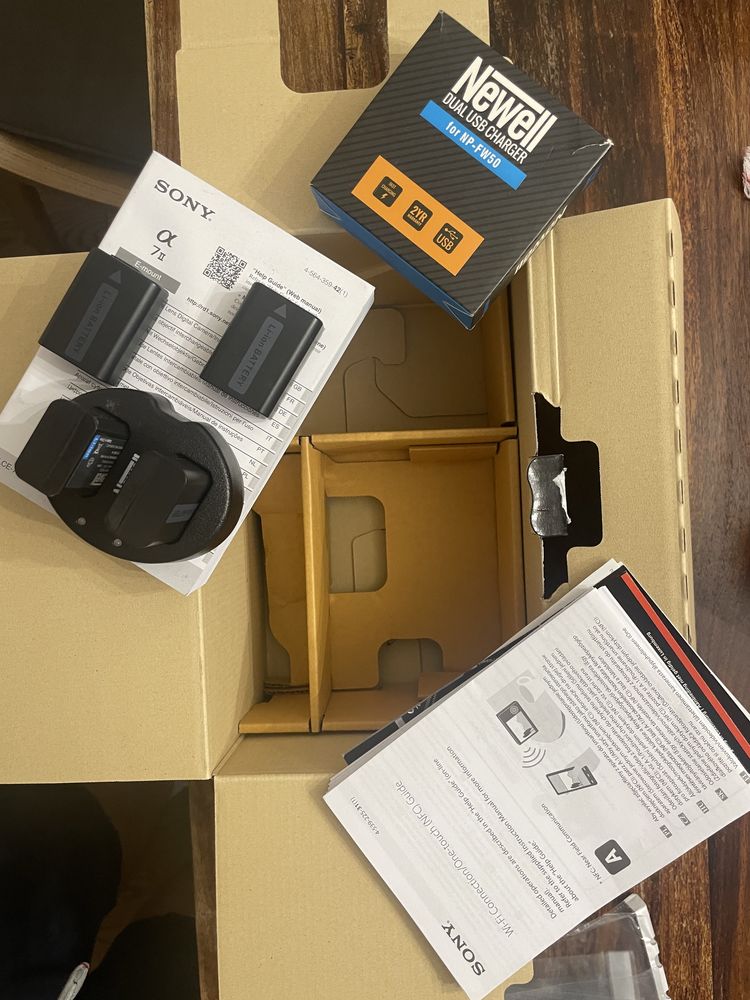 Sony a7 II Sony a7m2 bardzo dobry stan 5 baterii, ładowarka