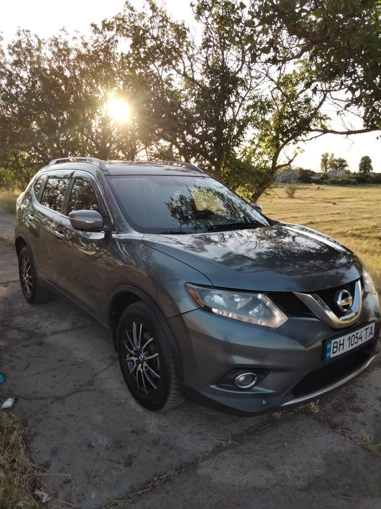 Продам Nissan rogue 2016 року