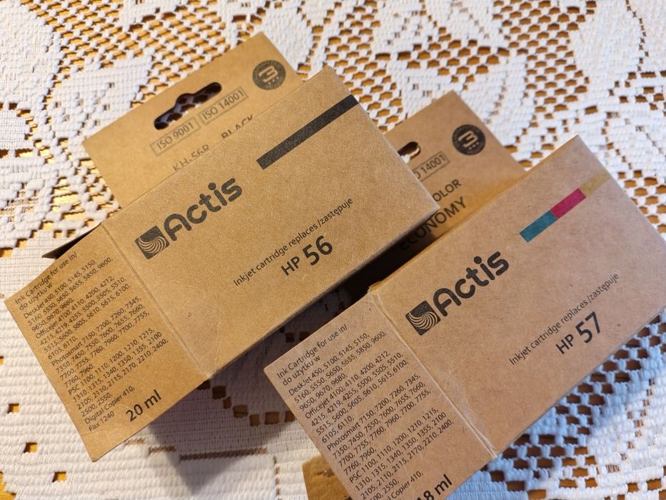 Nowe tusze HP 56 czarny i HP 57 kolor kupione w Vobisie