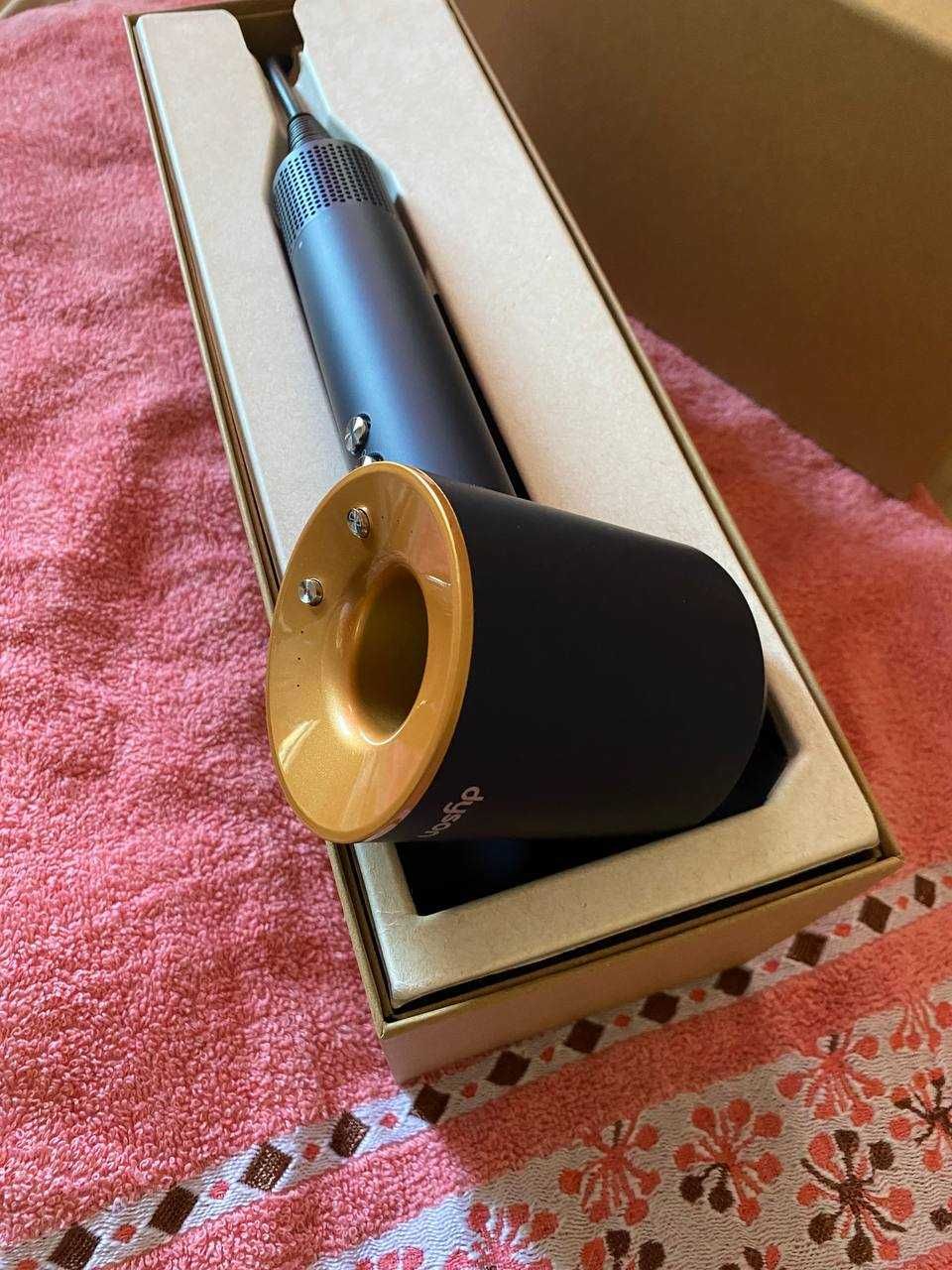 фен Dyson supersonic