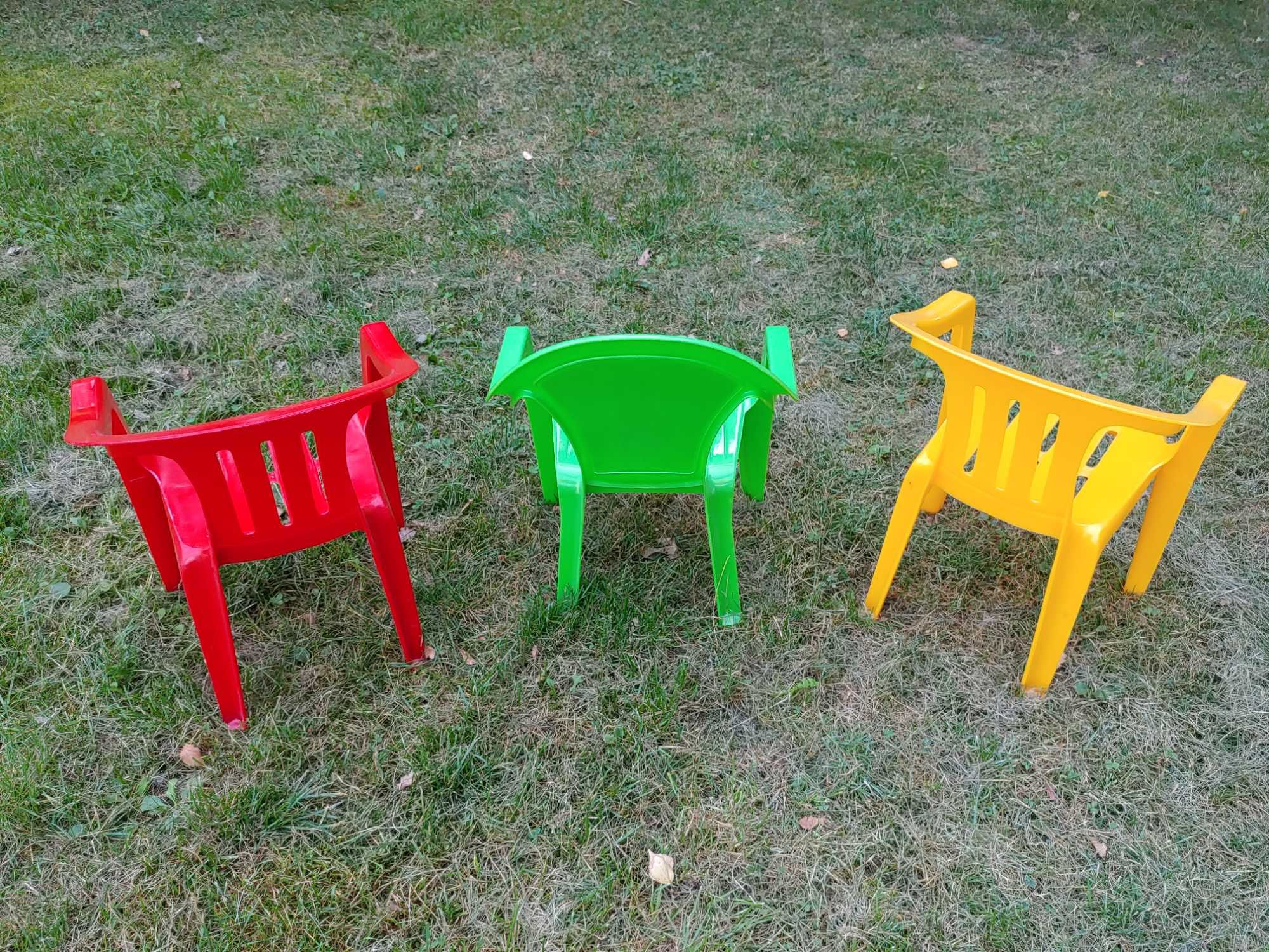 Krzesełko plastikowe dziecięce