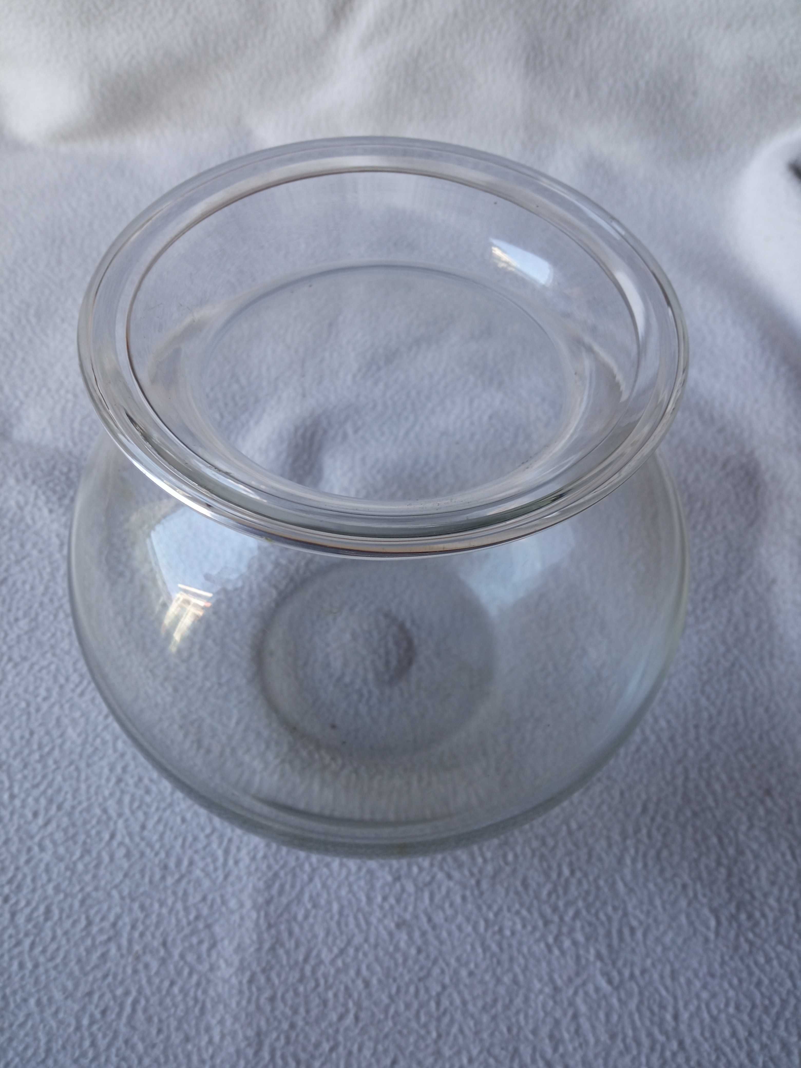 Szklany wazon kula przezroczysta 15x15cm