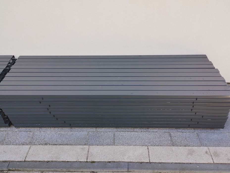 Słupki ogrodzeniowe 6x4 RAL 7016  grafit wys. 2m.