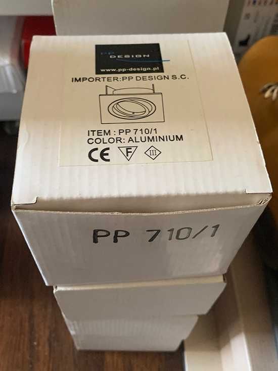 4 oprawy halogenowe PP Design 710/1 + żaróweczki