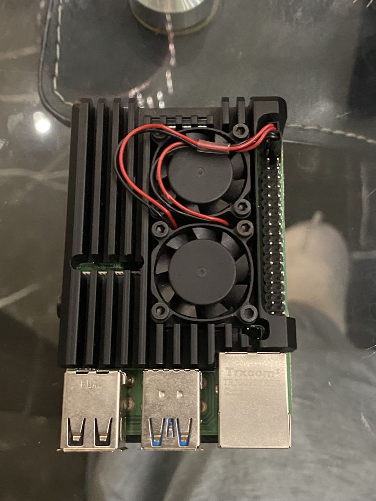 raspberry pi 4 Model B в защитном корпусе