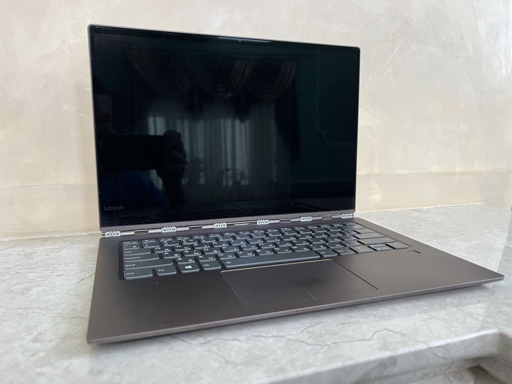 Ноутбук Lenovo Yoga 920