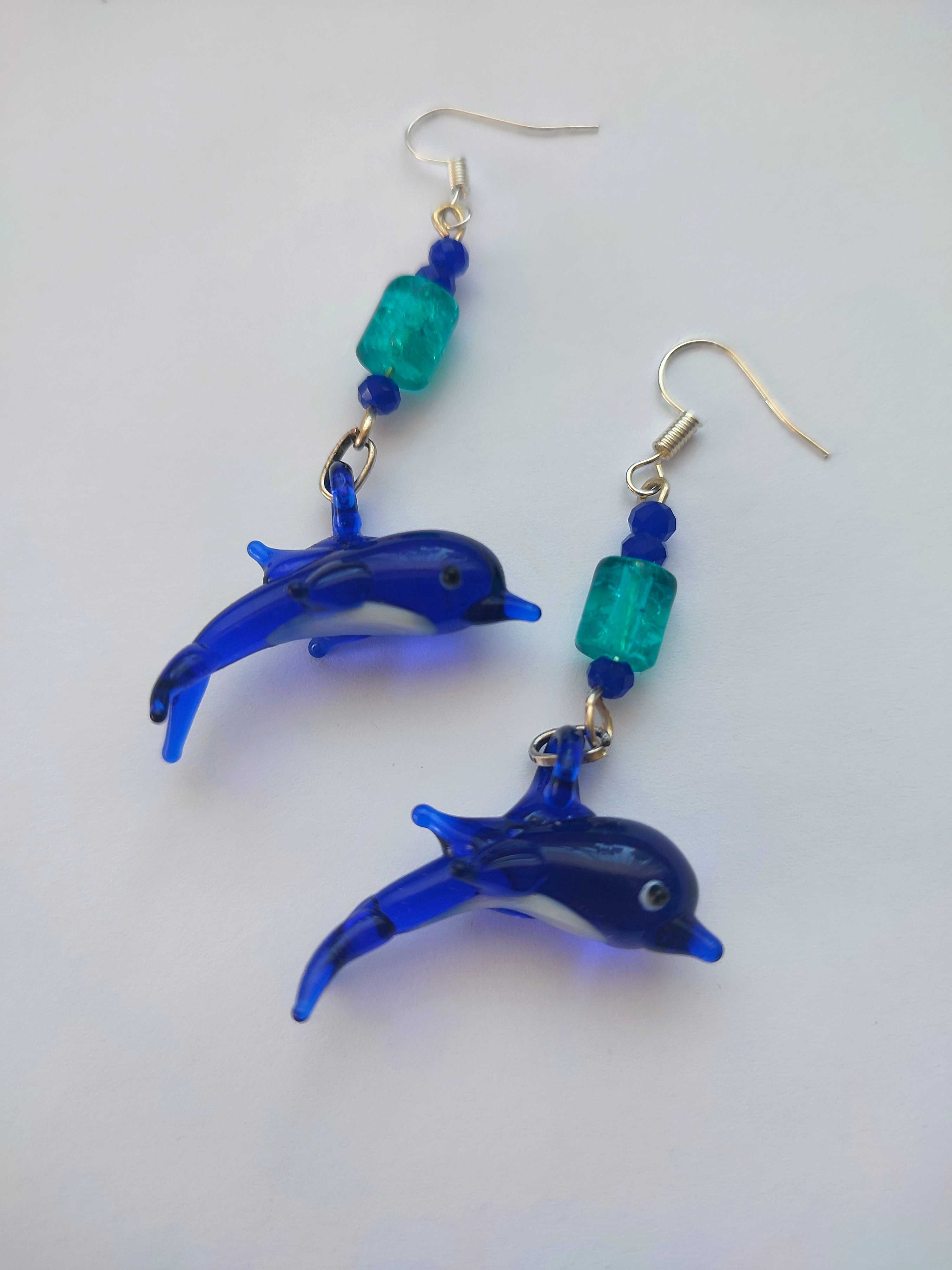 Сережки з синім дельфіном Lampwork
