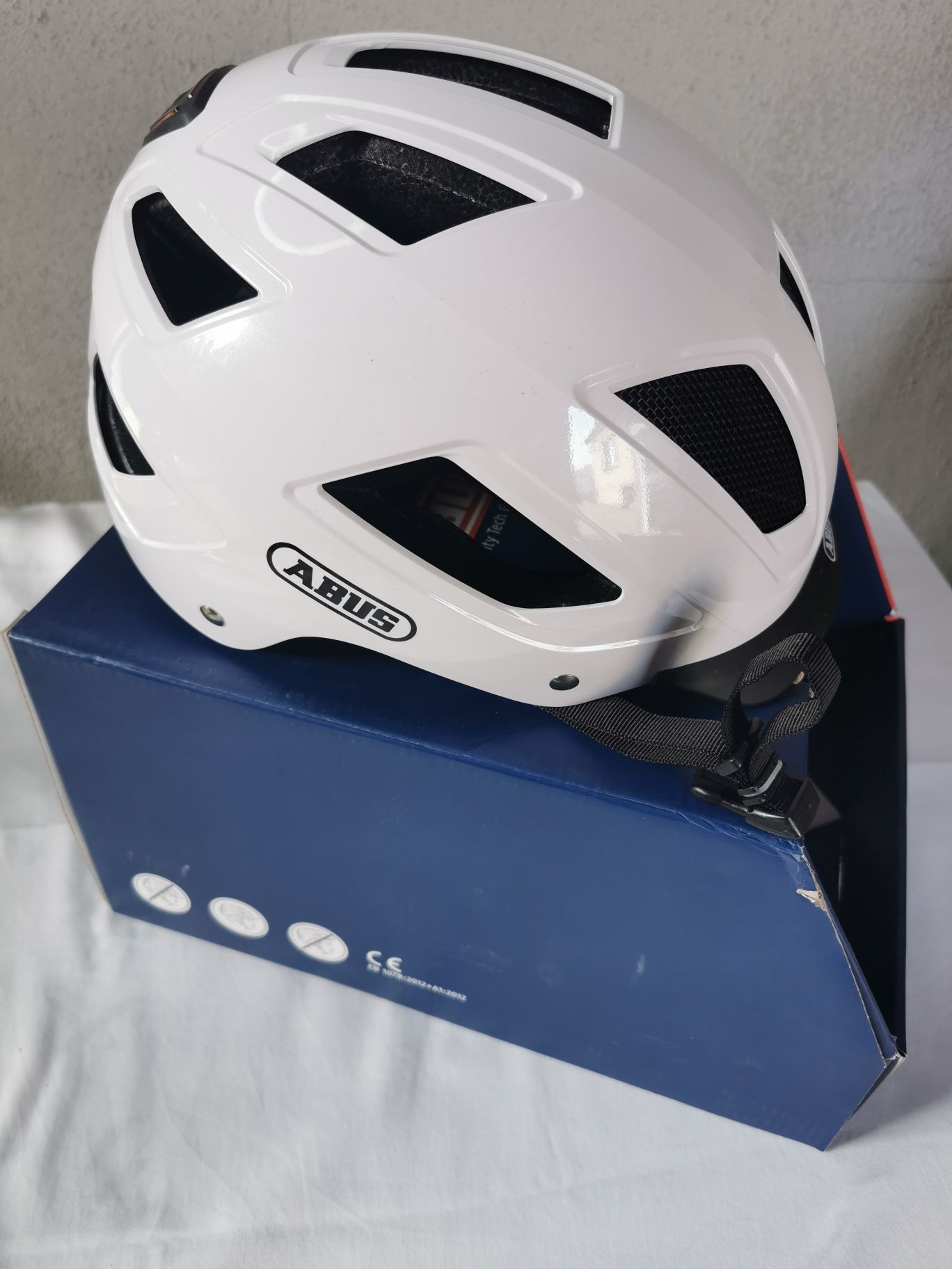 Kask Abus Hyban 2.0