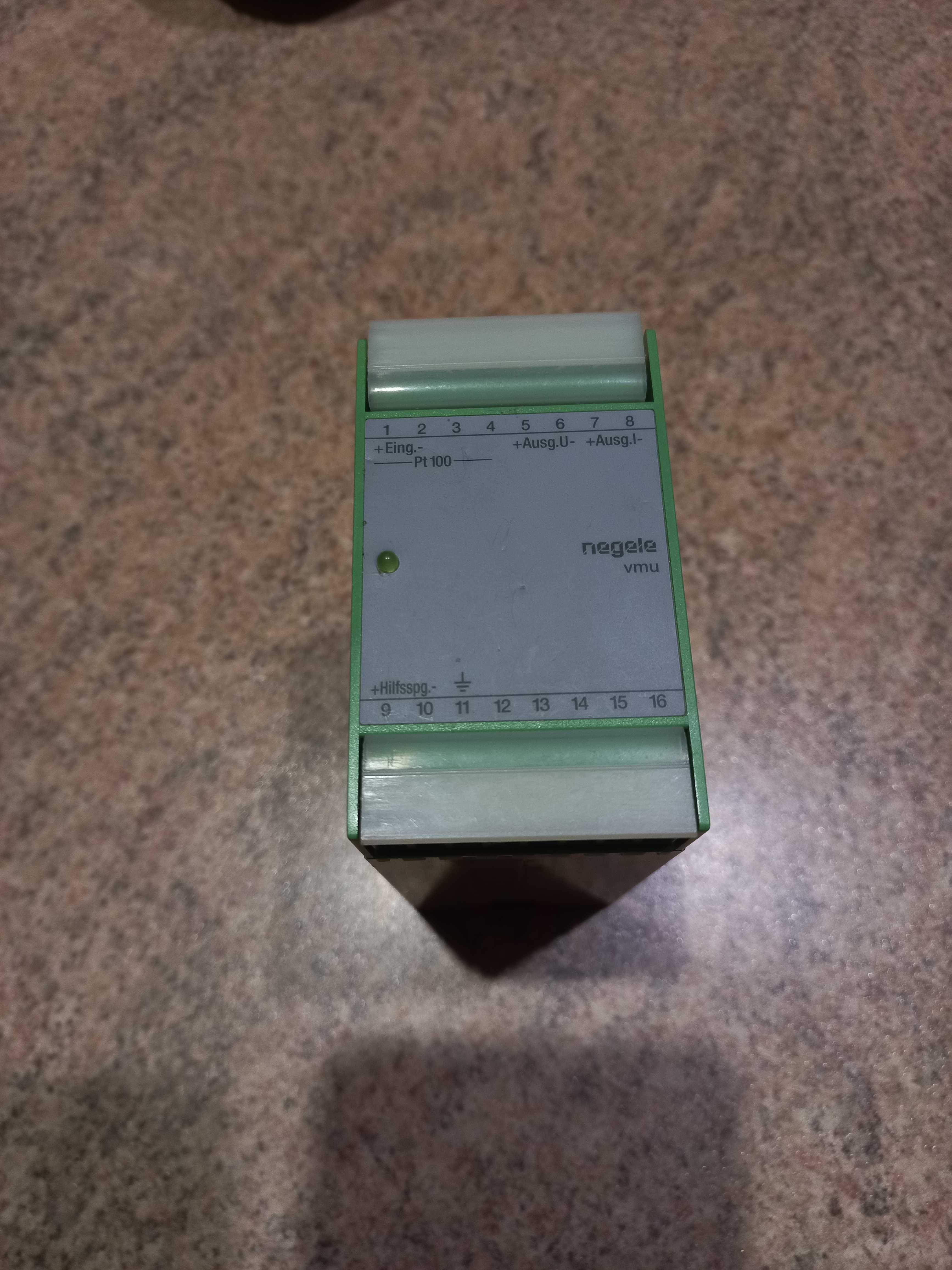 Продам преобразователь Negele vmu-pt  PT100 в 4-20mA или 0-10В