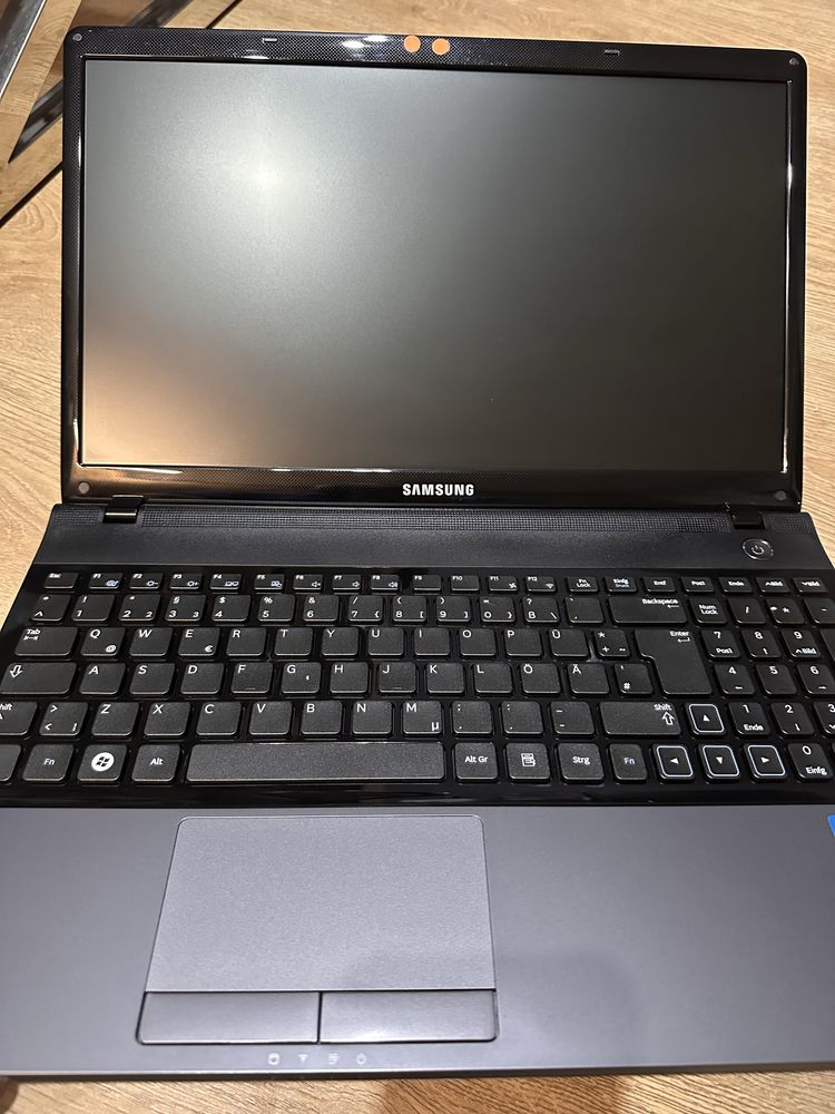 Laptop samsung 300E
