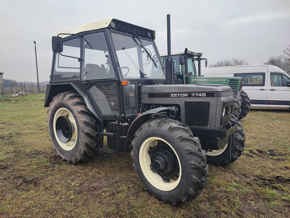 Ciągnik rolniczy Zetor 7745 pneumatyka 4x4