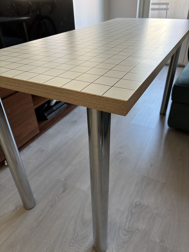 Mesa versátil - secretária / mesa jantar