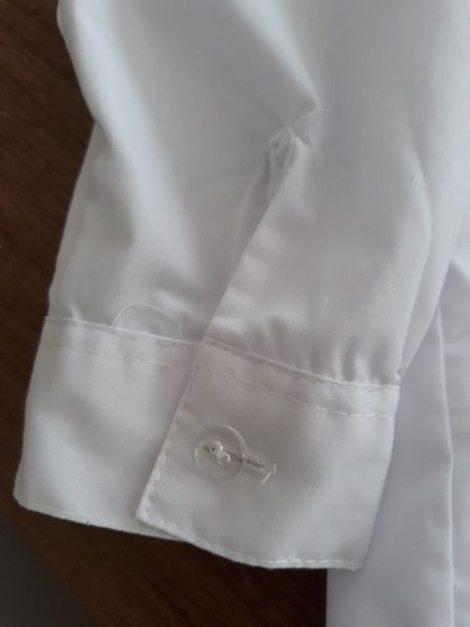 Koszula biała chłopięca z długim rękawem rozmiar 140cm