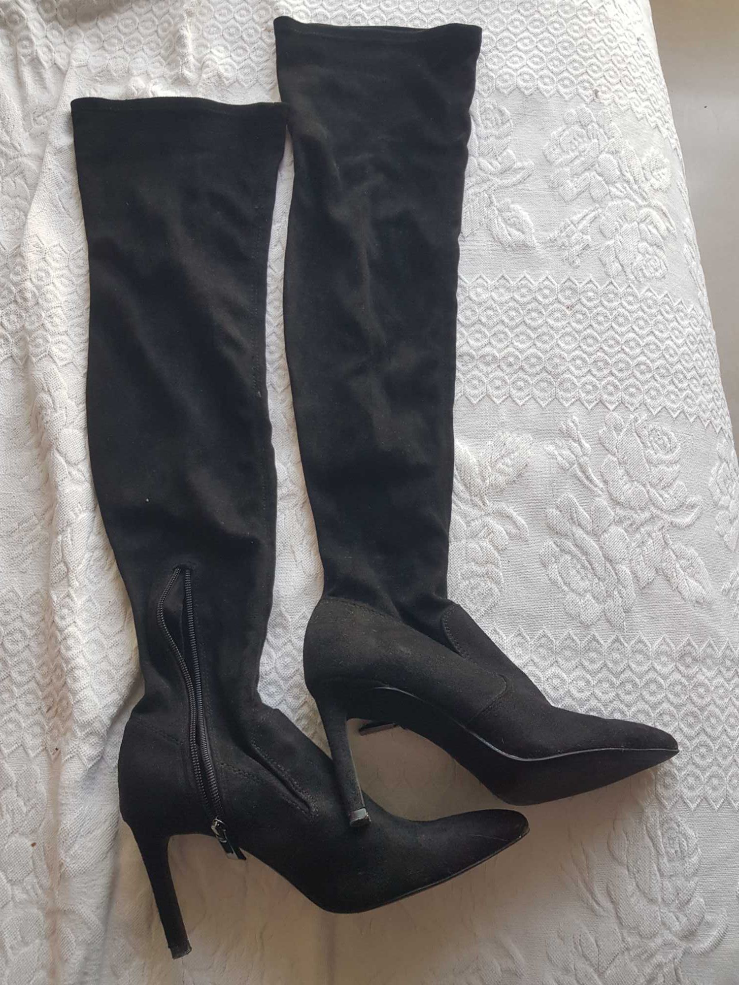 Botas pretas cano alto joelho Zara, 36