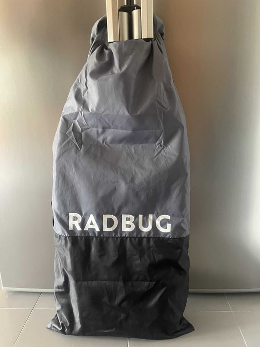 Capa de bodyboard da marca Radbug