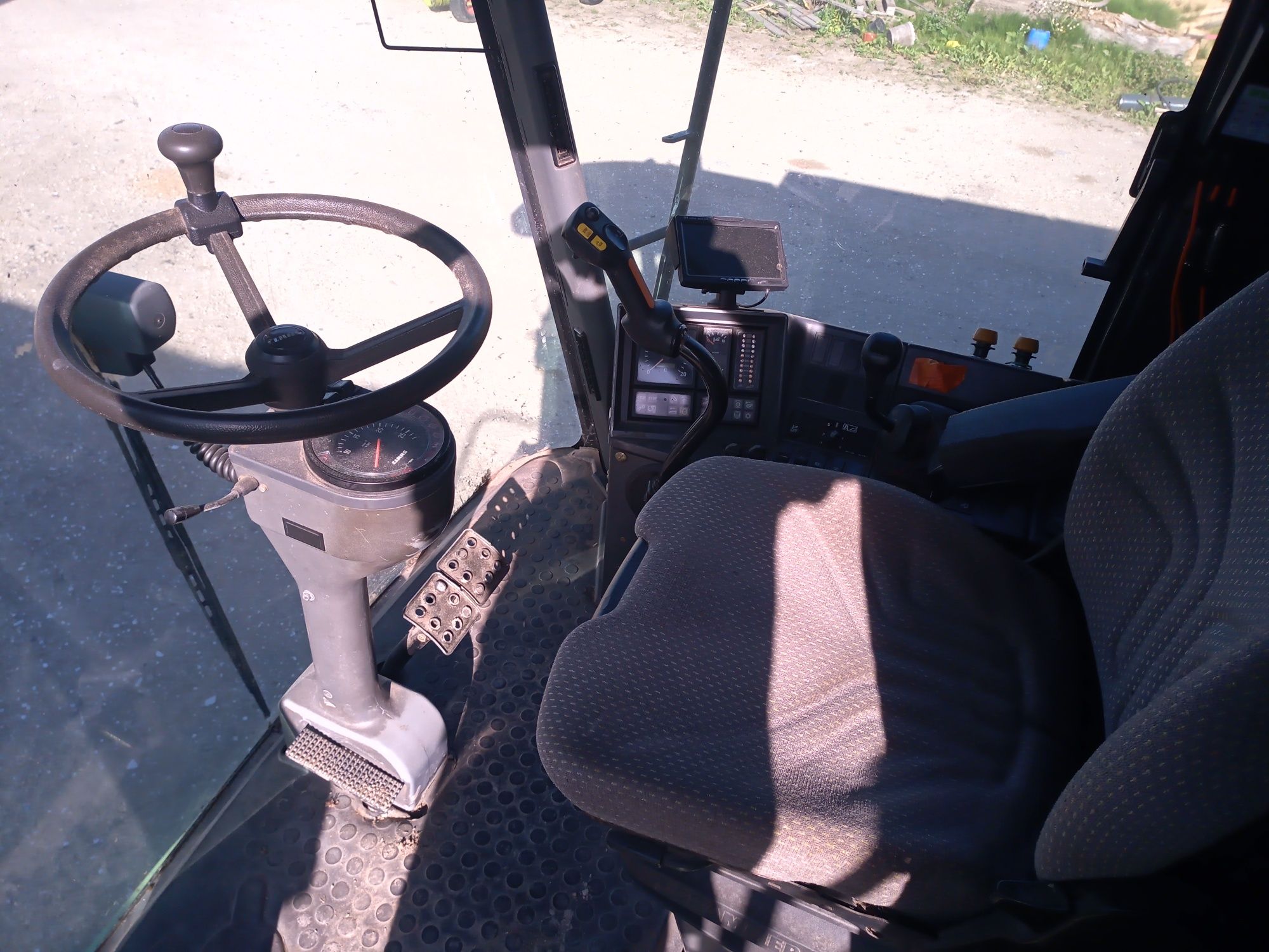 Claas mega 350 lexion 360
