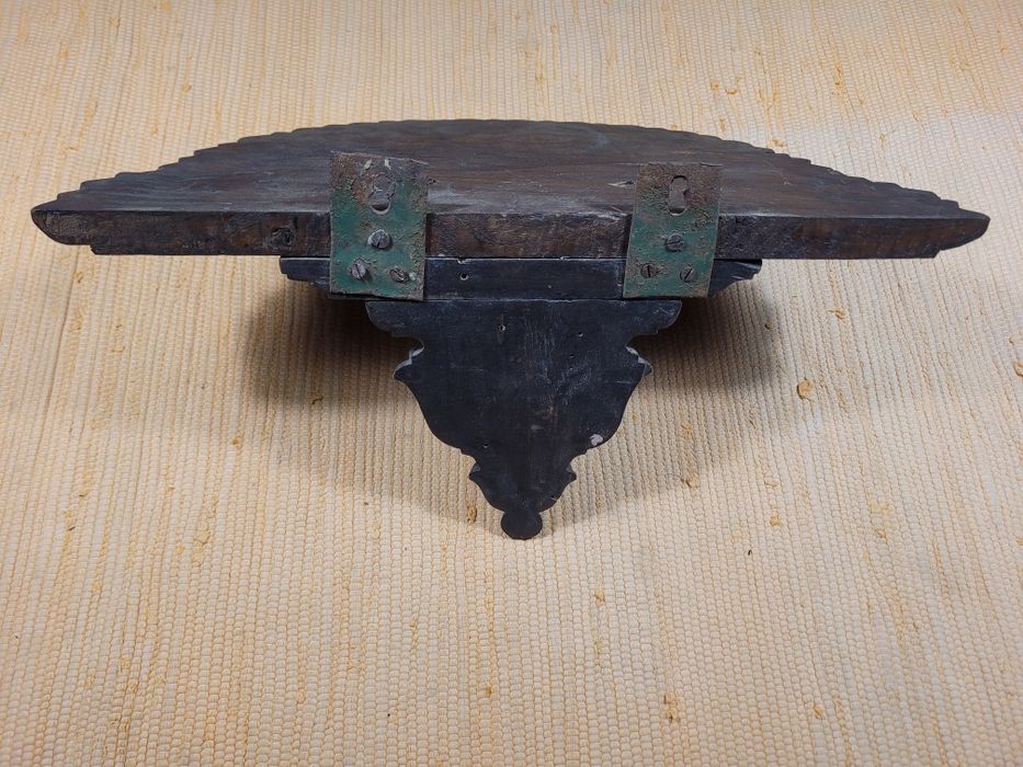 Peanha / Mísula em madeira 45 x 23,5 x 19,5