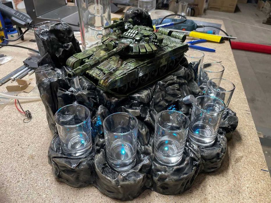 Автоматичний наливатор Танк Premium на 7 чарок авторозлив подарунок