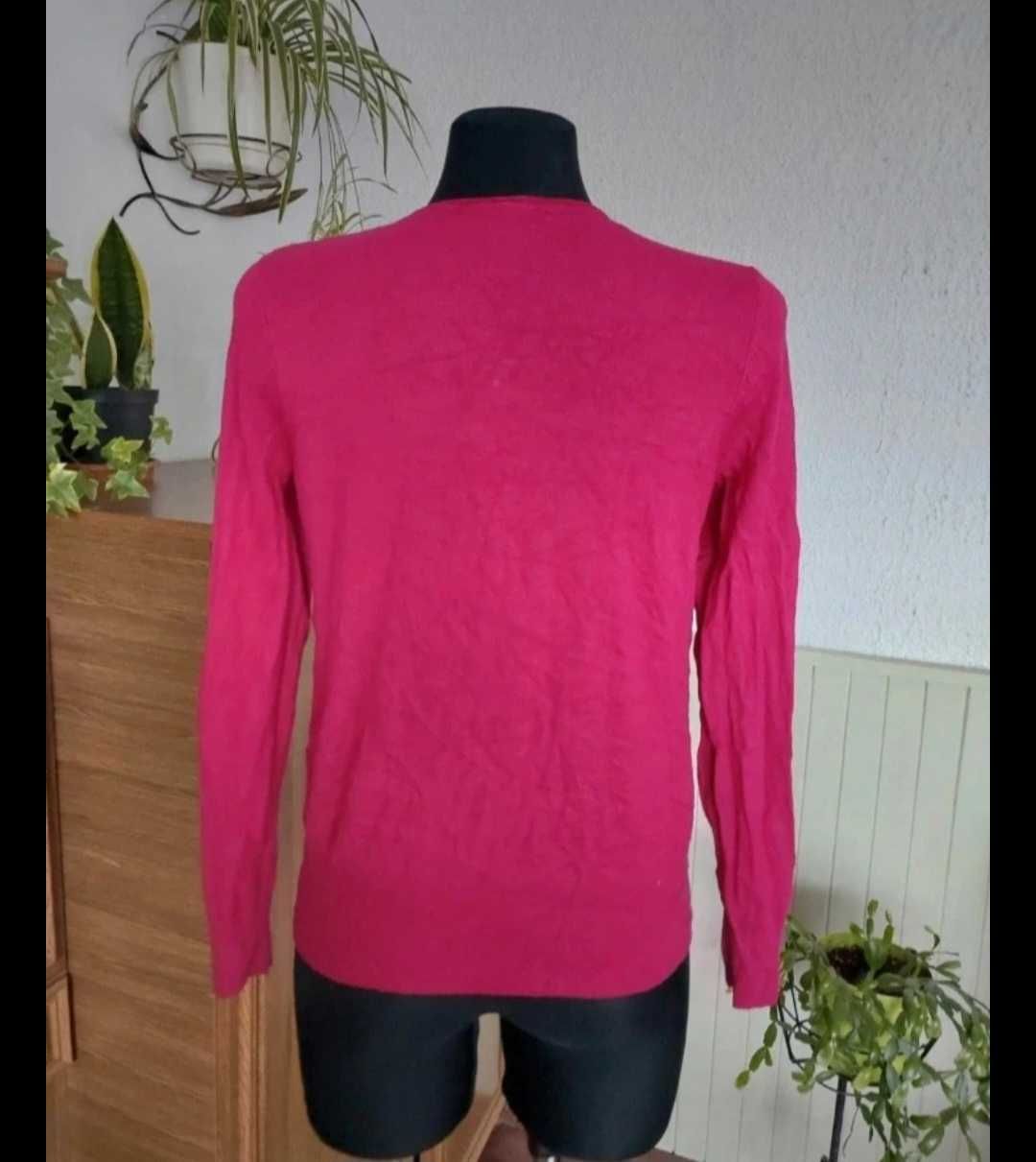 Sweterek na guziki