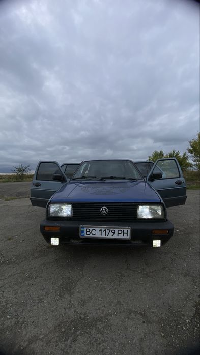 Джета 2 1990р 1.6 газ бензин